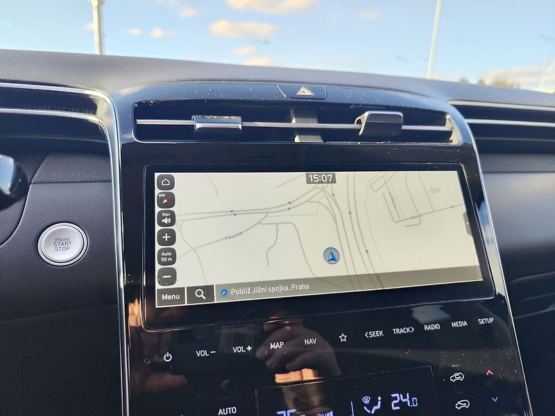 Hyundai Tucson 1.6 T-GDI/110kW Smart Navi DCT - fotka 20 z 33