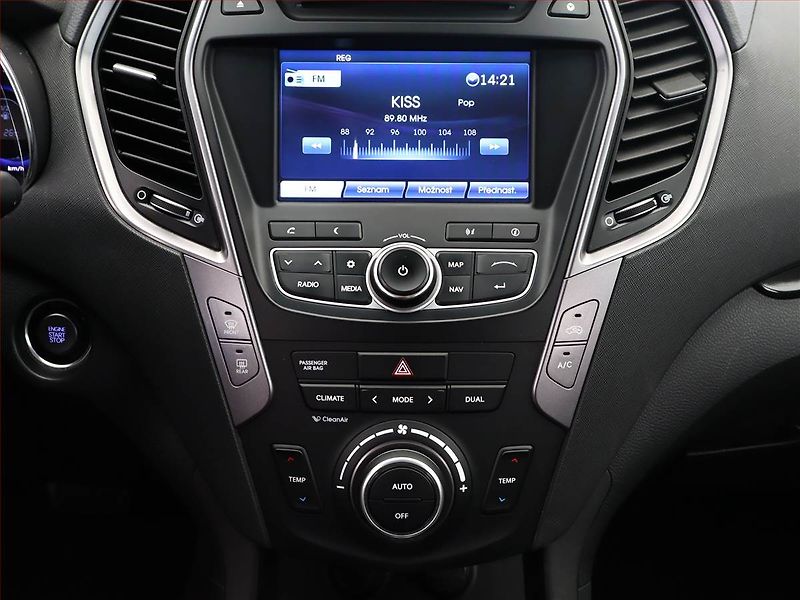 Hyundai Santa Fe (2013) 2.2 CRDi, 4X4, Automat - fotka 10 z 18