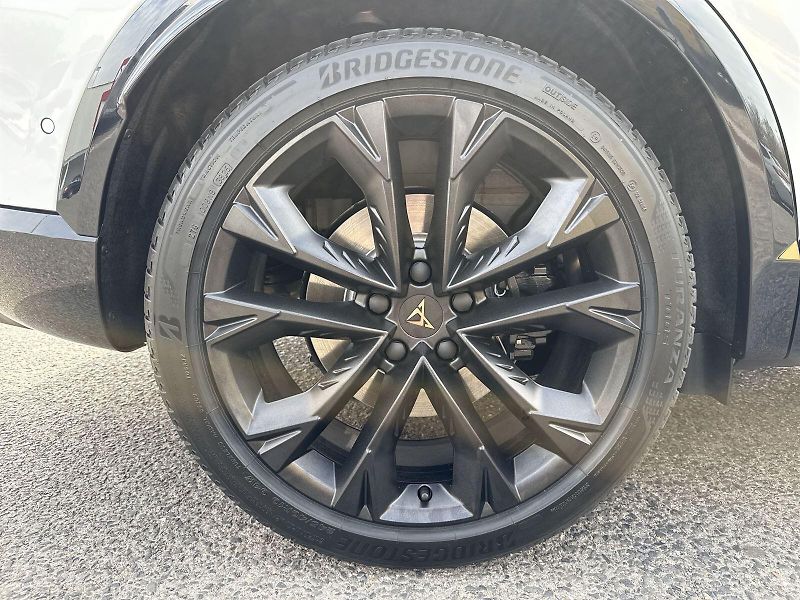 Cupra Formentor (2026) VZ 2.0 TSI 333k DSG 4WD - fotka 30 z 33
