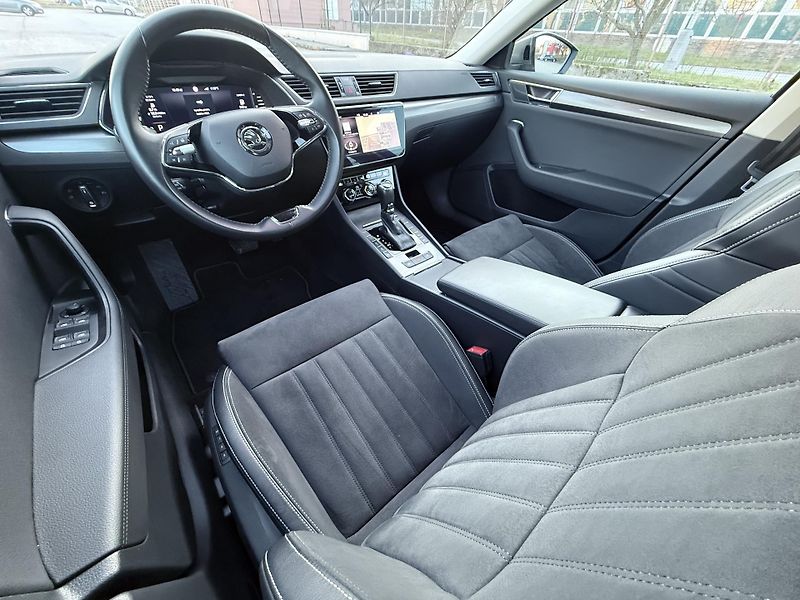 Škoda Superb (2023) 2,0tdi 147kw 4x4 DSG StylePLUS - fotka 30 z 55