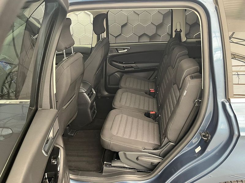 Ford Galaxy 2.5 HEV TITANIUM 7 míst - fotka 29 z 62