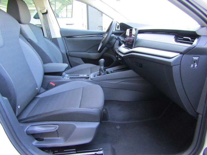 Škoda Octavia (2026) Selection 2.0 TDI 85 kW - fotka 21 z 30