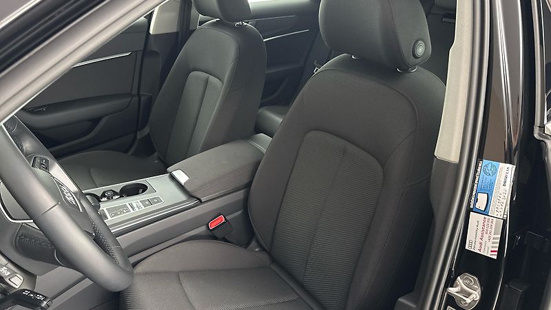 Audi A6 2.0 45TFSI S Tronic Avant - fotka 15 z 25