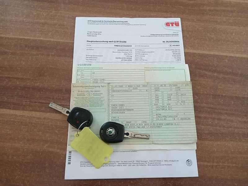 Škoda Fabia (2003) 1.4 16V Comfort Combi - fotka 19 z 20
