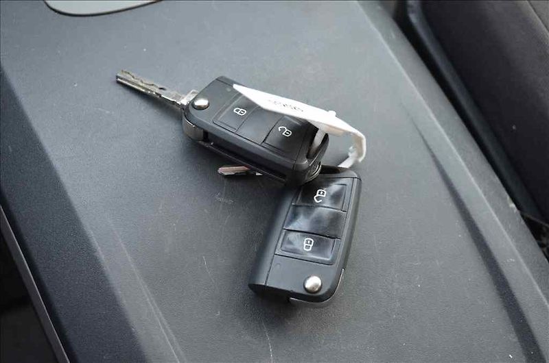 Volkswagen Crafter (2021) 2,0 TDI VALNÍK+PLACHTA - fotka 21 z 22
