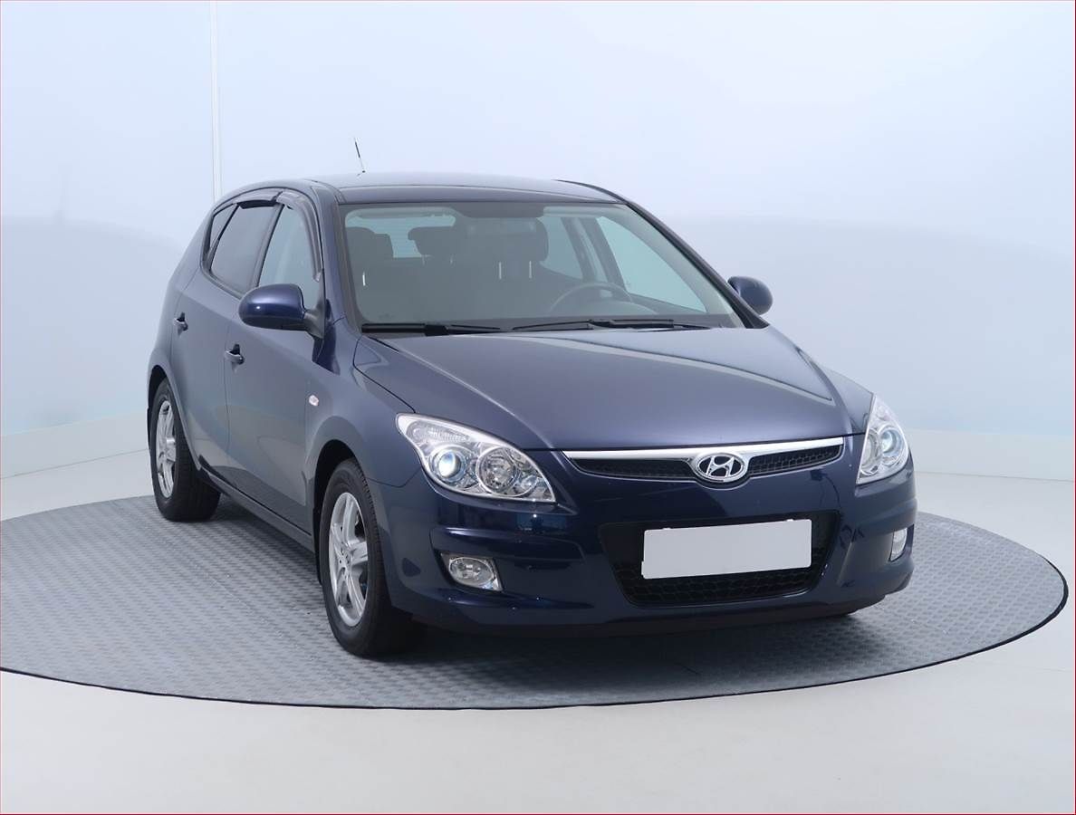 Hyundai i30 1.4 CVVT, Serv.kniha
