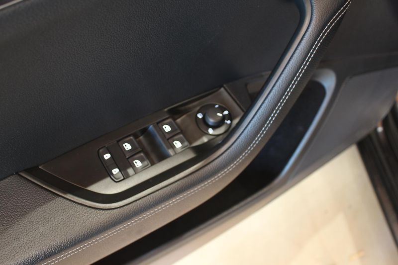 Škoda Superb (2022) 2.0TDI DSG Style Display LED - fotka 4 z 32
