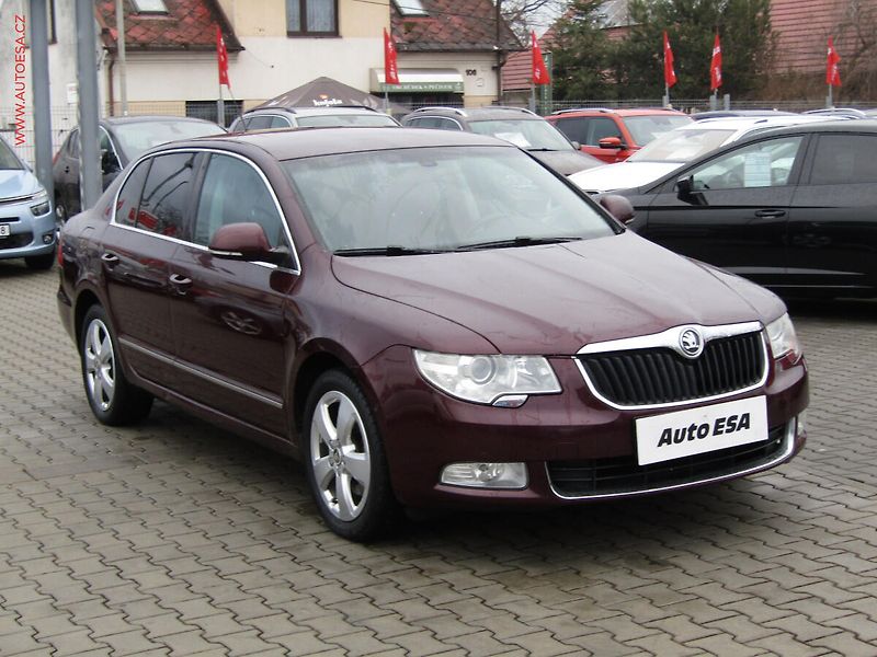 Škoda Superb (2008) 2.0 TDi, ČR, Xenon, AC - fotka 1 z 21