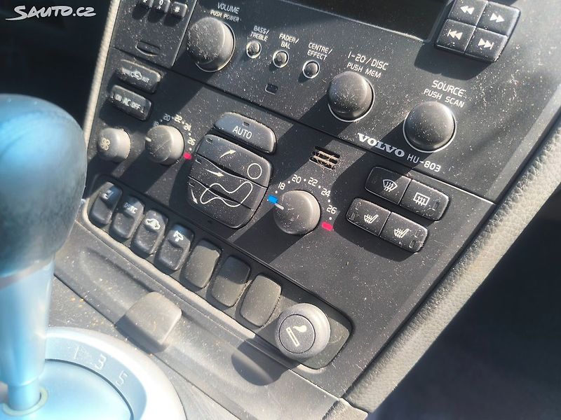 Volvo S60 220KW,4X4,MANUÁL,SERVISKA,CENA - fotka 10 z 23