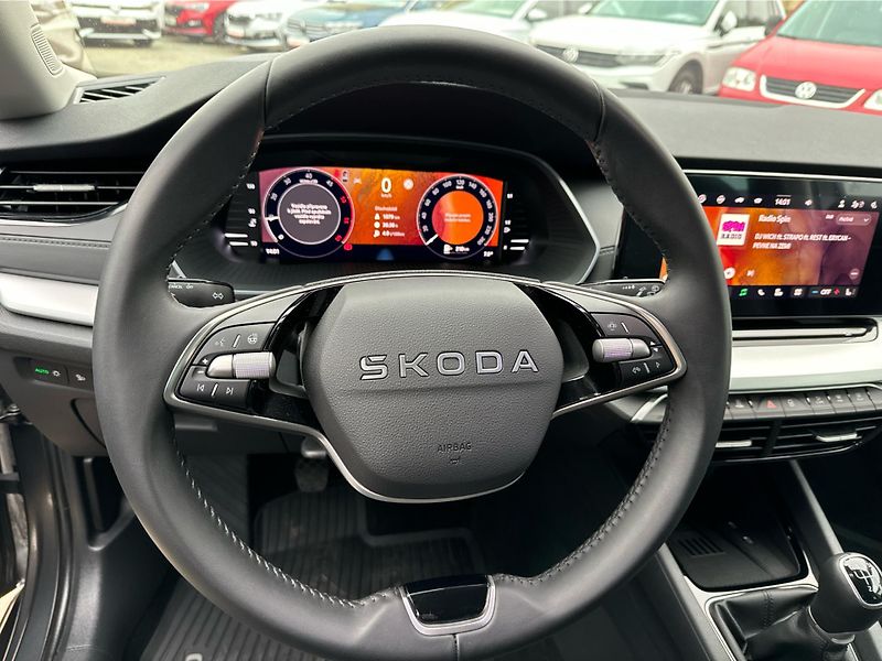Škoda Octavia SELECTION TD 85/2.0 M6F - fotka 19 z 19