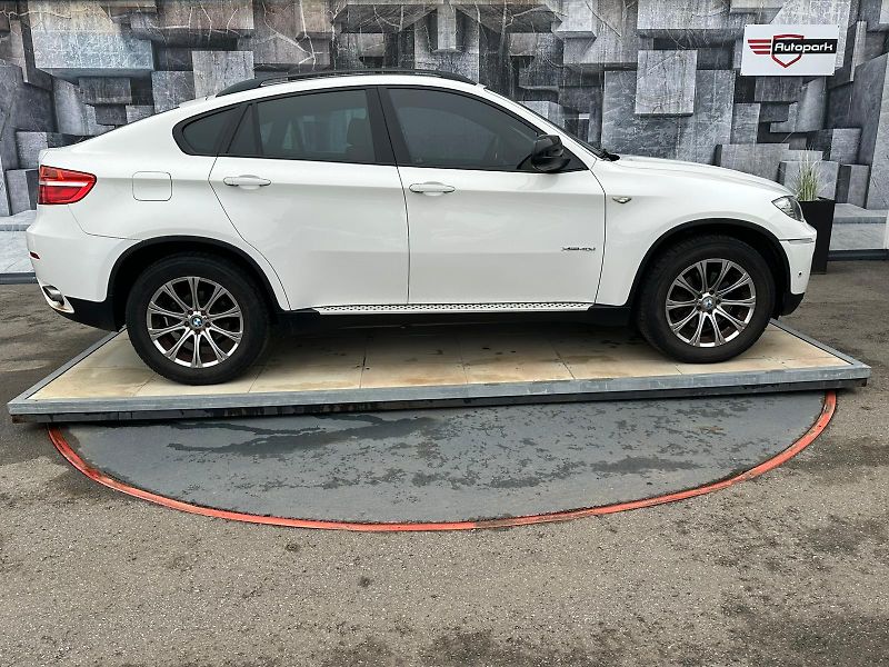 BMW X6 (2012) 40D, 225KW, MASÁŽ, VÝBAVA - fotka 5 z 27