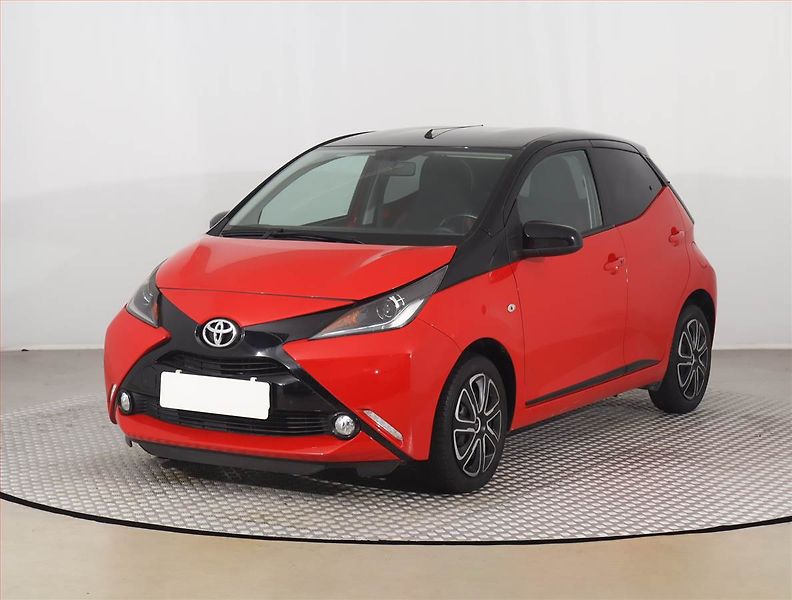 Toyota Aygo (2018) x-cite 1.0 VVT-i, Automat - fotka 2 z 18