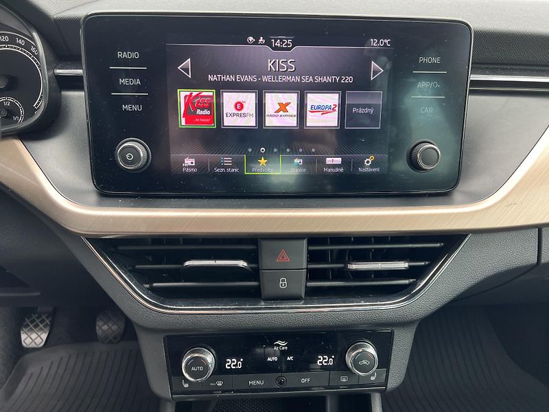 Škoda Scala (2022) 1,5TSi 110kW STYLE - fotka 15 z 38