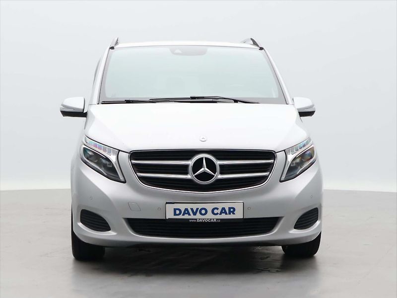 Mercedes-Benz Třídy V 2,1 220d 120kW Bluetec 8-míst - fotka 2 z 35