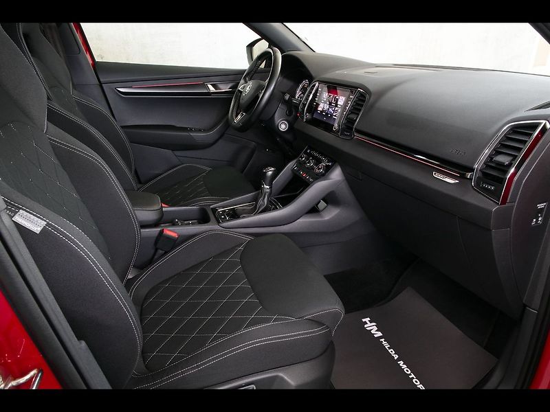 Škoda Karoq 1.5TSI 110kW Sportline Tažné - fotka 14 z 36