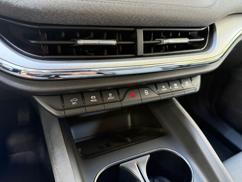 Škoda Enyaq 82 kWh / LOFT / Matrix LED/ Te - fotka 30 z 43