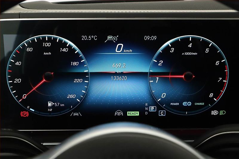 Mercedes-Benz GLS (2020) 580 4MATIC - fotka 10 z 20