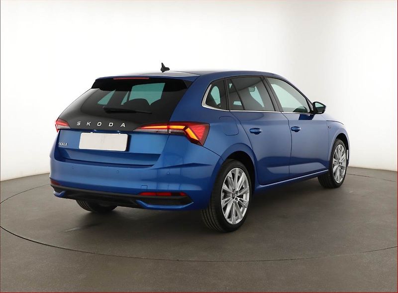 Škoda Scala (2025) 1.0 TSI, Drive, FullLed - fotka 5 z 20