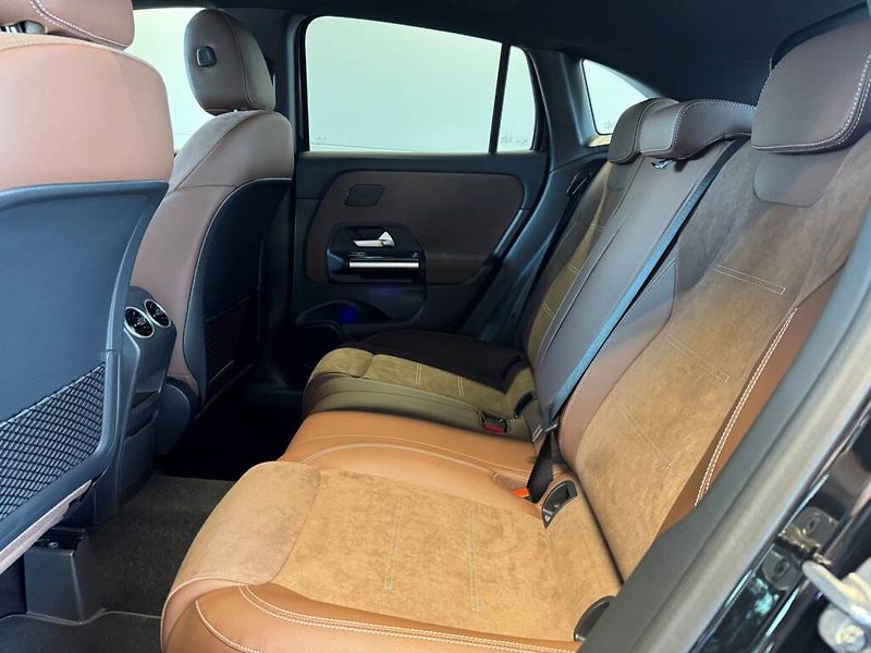 Mercedes-Benz GLA (2026) 200 d 4M - fotka 3 z 6
