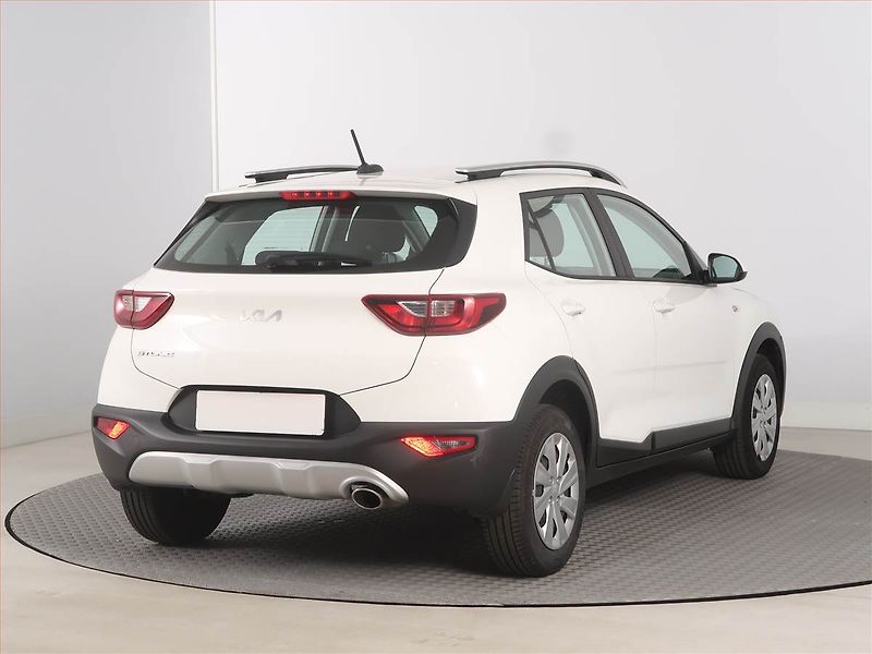 Kia Stonic (2023) 1.2 DPI, Serv.kniha, Tempomat - fotka 5 z 16