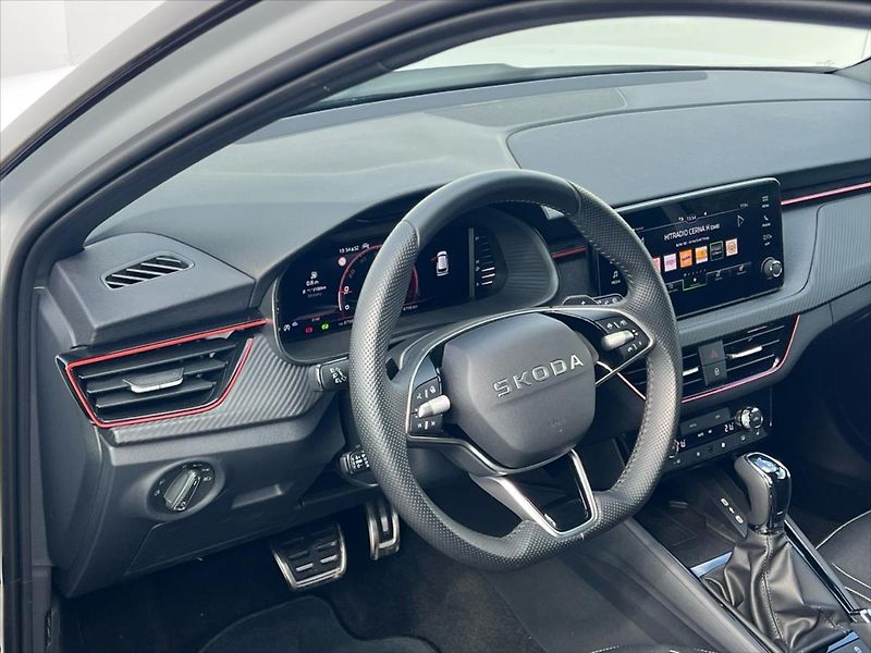 Škoda Kamiq 1,5 TSi 110 kW 7DSG MONTE CARL - fotka 10 z 30