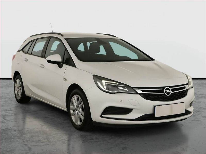 Opel Astra (2019) 1.4 T, Tempomat, Park. senzory - fotografie inzerátu