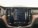 Volvo XC60 2.0  B4 4x4 ULTIMATE - náhled 30