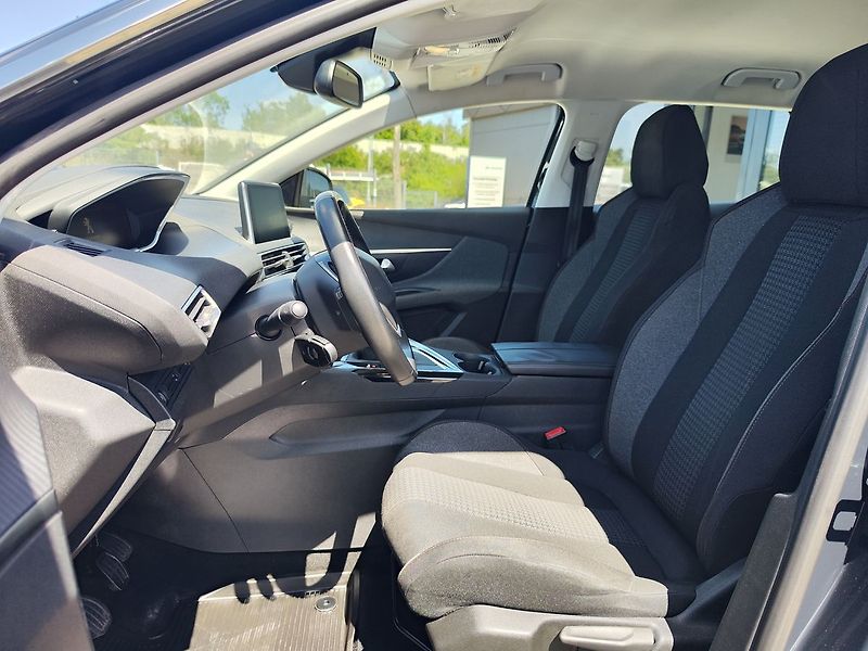 Peugeot 3008 1.6 HDI/88kW Active - fotka 14 z 32