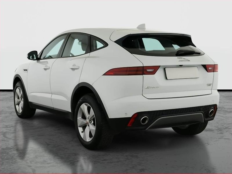 Jaguar E-Pace (2021) D150 AWD, 4X4, Automat, ČR - fotka 4 z 20
