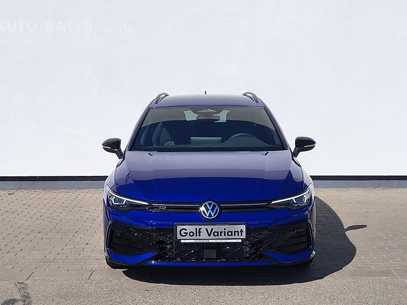 Volkswagen Golf Variant (2026) R-Line People 1,5 eTSI-nové - fotka 4 z 27