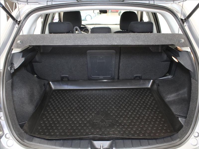 Mitsubishi ASX 1,8 Di-D 110Kw 4x4 MT Tažné ČR - fotka 17 z 18
