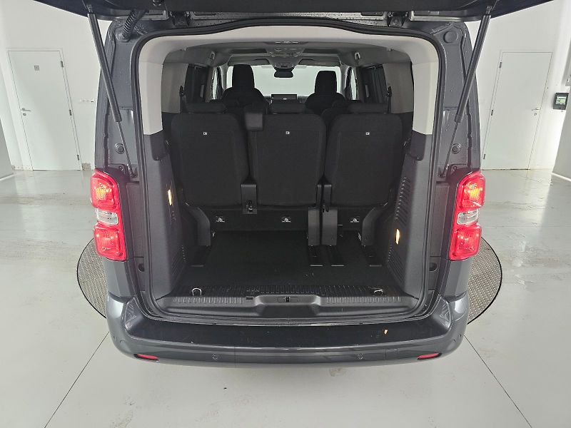 Toyota ProAce Verso (2025) L1 2.0D 180k 8AT FAMILY 8S WEB - fotka 33 z 33