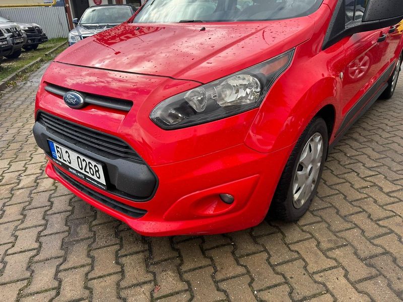 Ford Tourneo Connect (2017) 1,5D 88 KW BEZ AD BLUE DPH - fotka 10 z 43