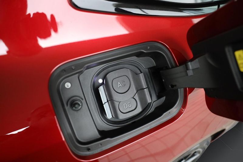 BMW i4 M60 xDrive - fotka 24 z 30