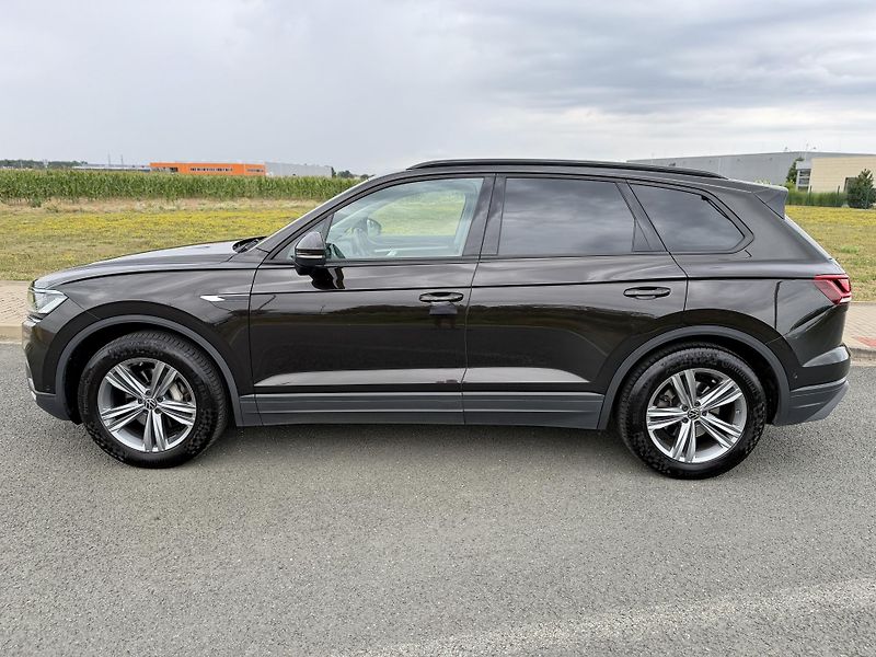 Volkswagen Touareg 3.0 TDI ČR DPH VZDUCH TAŽNÉ - fotka 2 z 36