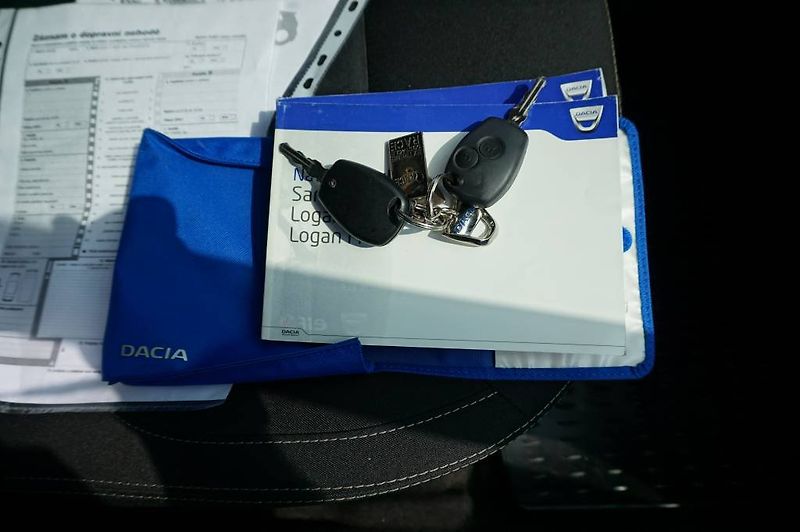 Dacia Logan (2014) 1,2 1,Majitel  nové v ČR - fotka 5 z 27