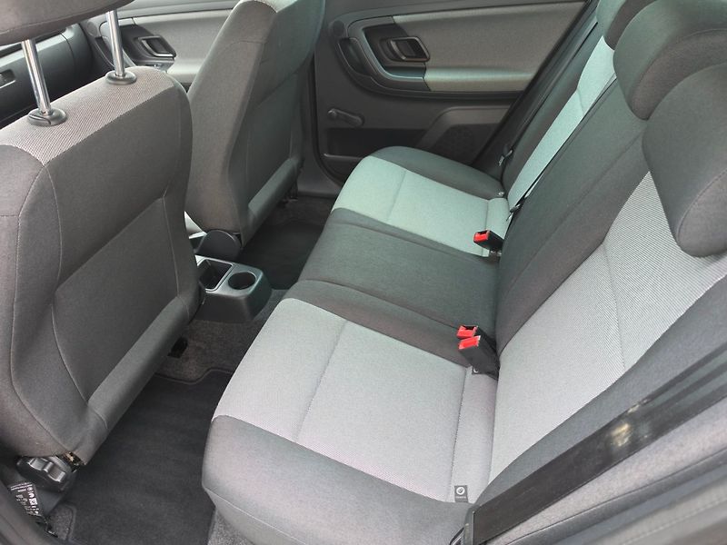 Škoda Fabia (2015) 1.2 TSI Rozvody,oleje,brzdy - fotka 12 z 24