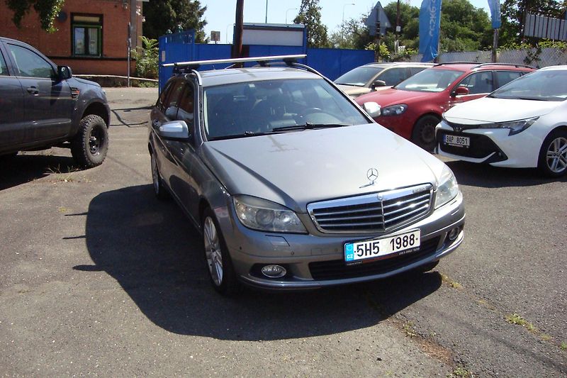 Mercedes-Benz Třídy C (2008) 220CDi,AUT,ČR,Servisní kniha - fotka 9 z 65