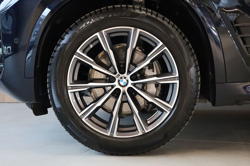 BMW X5 30d xDrive,Nezávislé,Ventilace - fotka 11 z 31