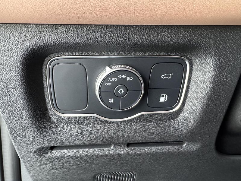 Chery TIGGO 9 PHEV (2026) 1,5T Unique - fotka 33 z 64