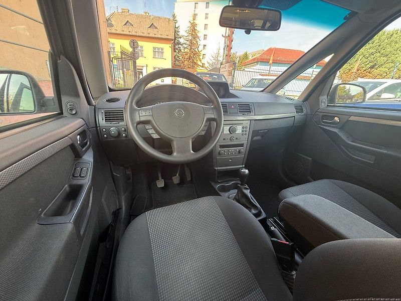 Opel Meriva (2007) 1.4 i - fotka 7 z 14