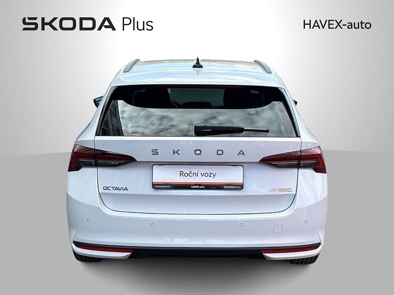 Škoda Octavia (2026) Combi 1.5 TSI DSG Selection - fotka 32 z 32