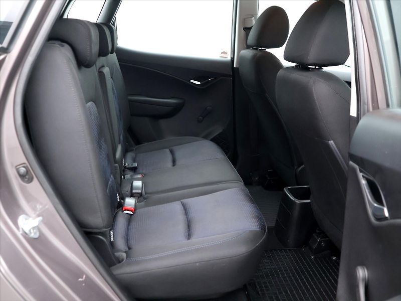 Hyundai ix20 1,4 CVVTi 66kW Klimatizace CZ - fotka 12 z 29