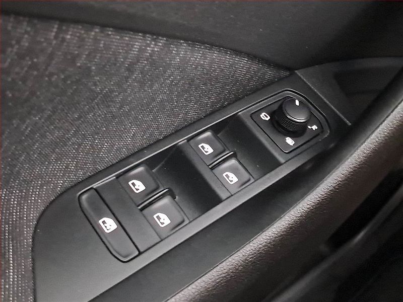 Škoda Kamiq (2021) Style 1.5 TSI - fotka 22 z 30