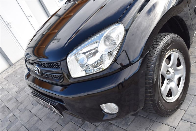 Toyota RAV4 2,0 VVT-i 4WD 110KW BEZ KOROZE - fotka 15 z 33