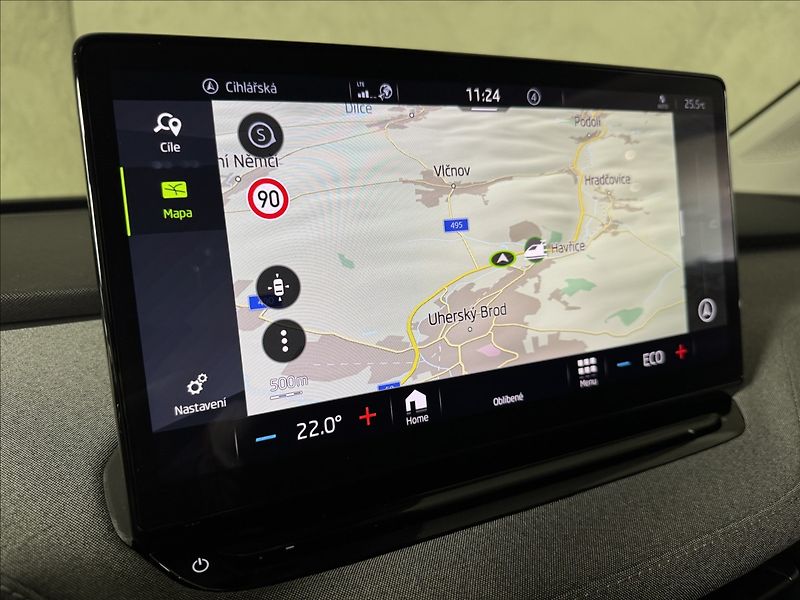 Škoda Enyaq 80 LED Matrix Assist Kamera - fotka 36 z 47