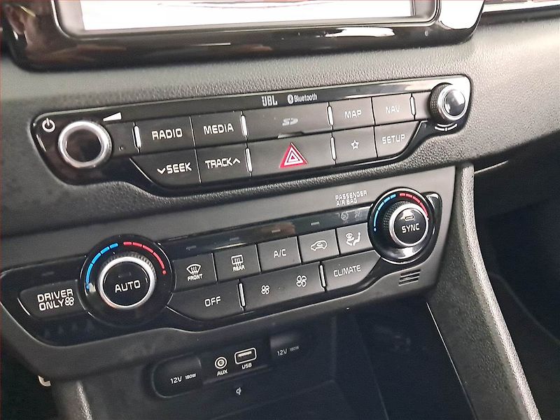 Kia Niro (2019) Hybrid, Automat, Serv.kniha - fotka 18 z 22