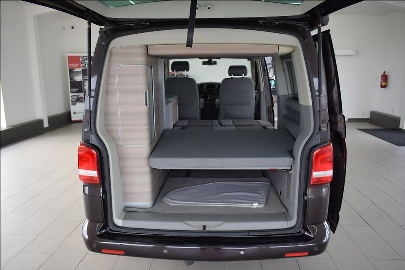 Volkswagen California 2,0 TDI, NAVI,serviska, - fotka 17 z 44