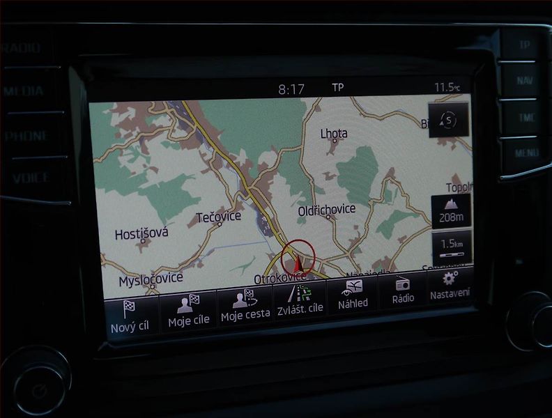 Škoda Yeti (2015) GreenLine 1.6 TDI, Navi - fotka 13 z 20