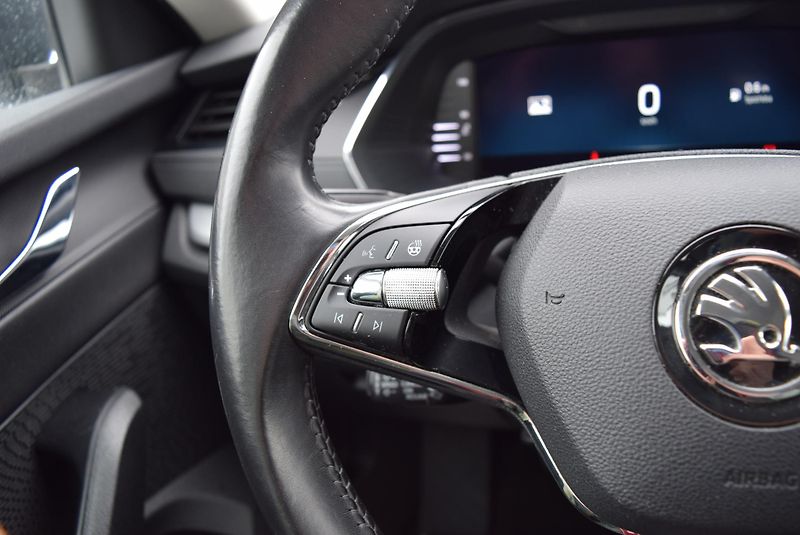 Škoda Octavia (2020) 1.5TSI 110kwSTYLE TAŽ NAVI LED - fotka 33 z 50